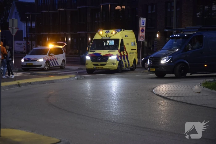 Fietser gewond bij botsing met auto