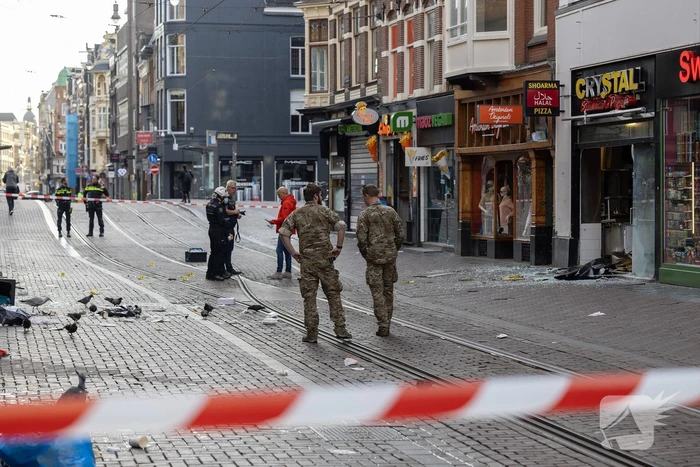Veel schade bij plofkraak op pizzazaak