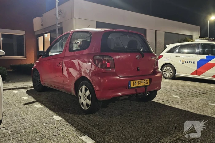 Politie onderzoekt mogelijk steekincident bij ziekenhuis