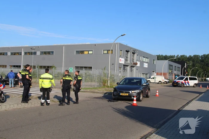Schade na aanrijding op bedrijventerrein