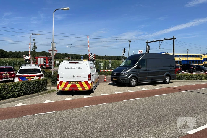 Geen treinverkeer door aanrijding met trein