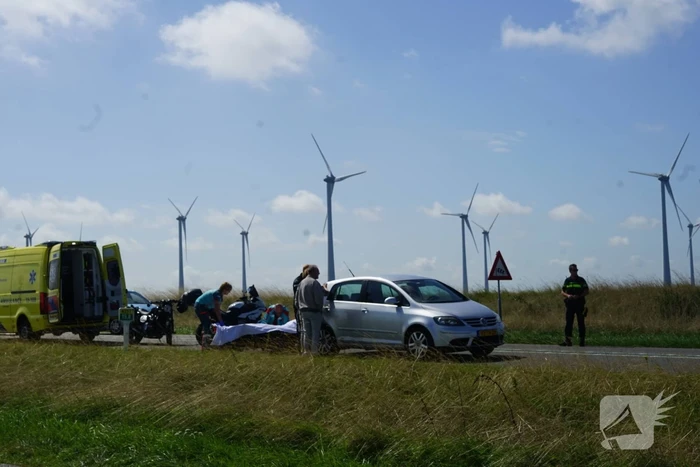 Motorrijder gewond bij botsing met auto