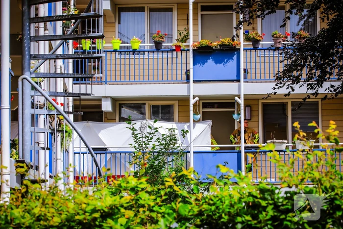 Overleden persoon in woning aangetroffen