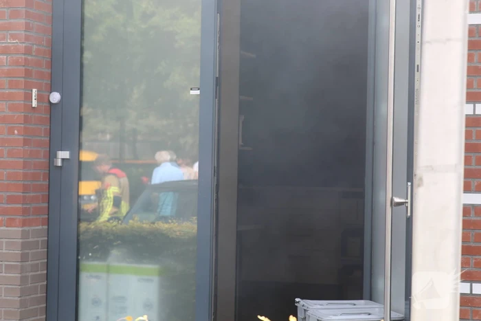 Winkelcentrum Deppenbroek ontruimd vanwege brand