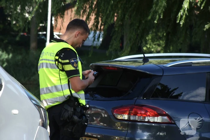 Wielrenner gewond bij botsing tegen auto