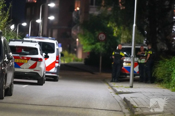 Meerdere aanhoudingen na inval in flatwoning