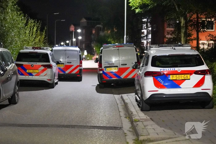 Meerdere aanhoudingen na inval in flatwoning
