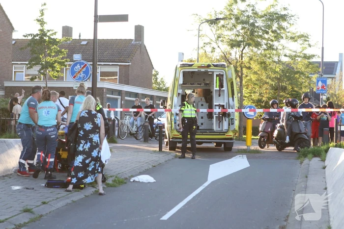 Voetganger ernstig gewond bij botsing met scooter