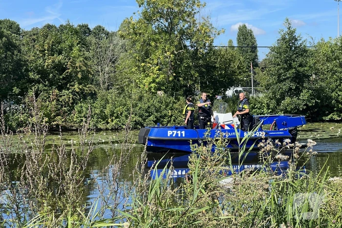 Grote zoektocht naar persoon te water