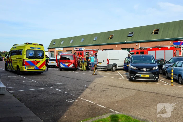 Brandweer voorkomt flinke brand in garagebedrijf