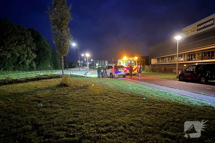 Fietsers botsen en raken gewond