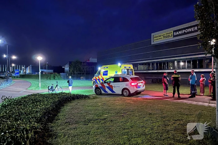 Fietsers botsen en raken gewond