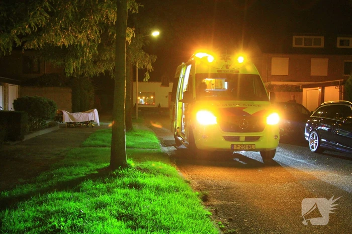 Persoon valt van trap en raakt gewond