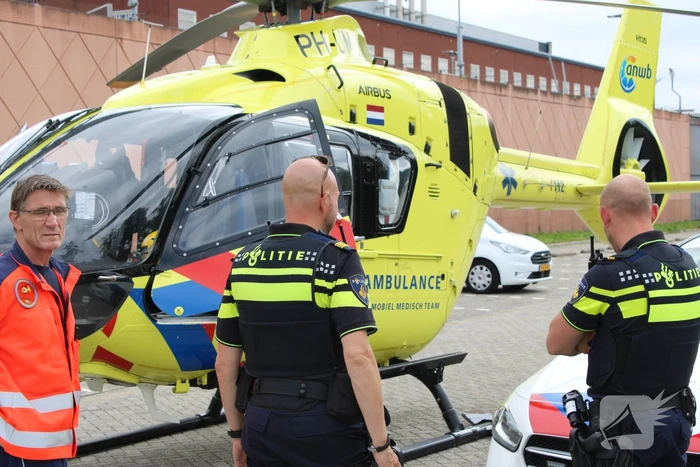 Traumahelikopter landt bij penitentiaire Inrichting