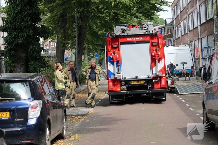Brandweer doet onderzoek naar gaslucht