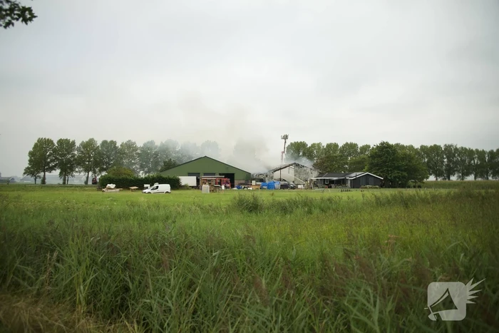 Boerderijwinkel verwoest door brand