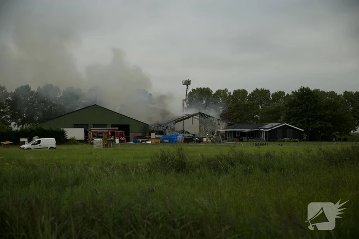Boerderijwinkel verwoest door brand