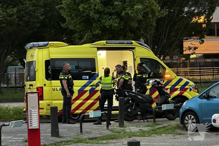 Persoon uit water gered