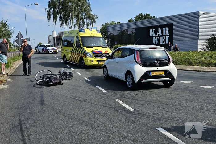 Aanrijding tussen automobilist en fietser