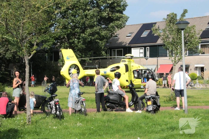 Motorrijder zwaargewond bij aanrijding met personenauto
