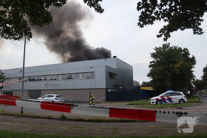 brand vlotbrugweg almere