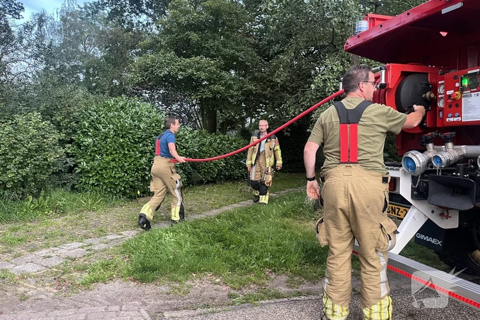 Brand in tuin snel onder controle