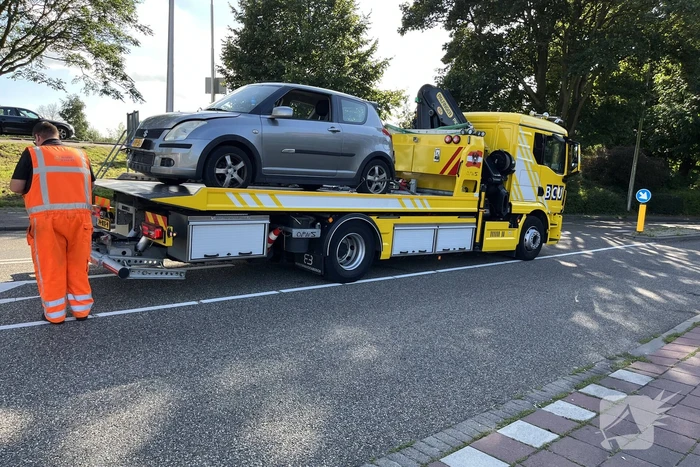 Bestuurder loopt weg na kettingbotsing