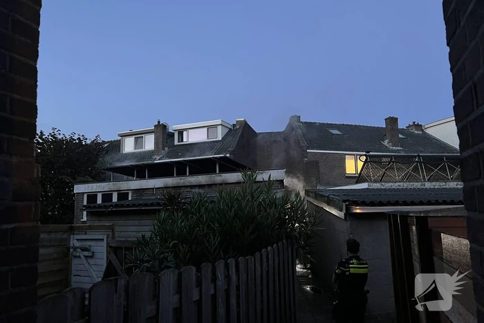 Uitslaande brand in een garage