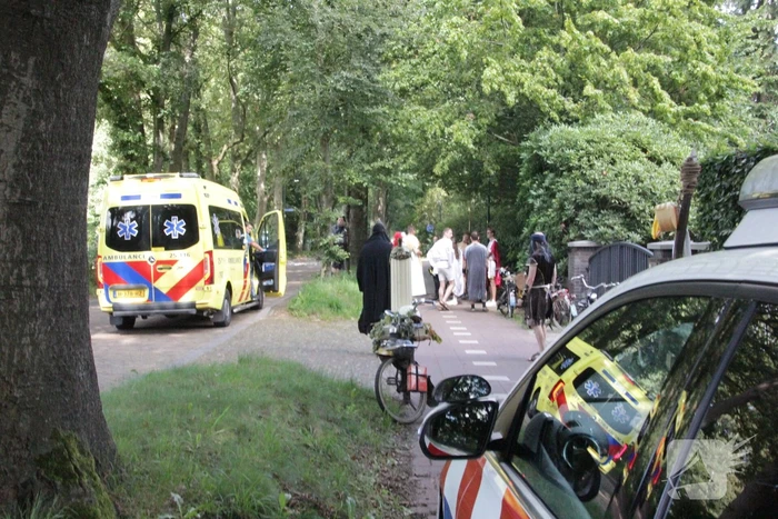 Scooterrijder op de vlucht na botsing met Solex