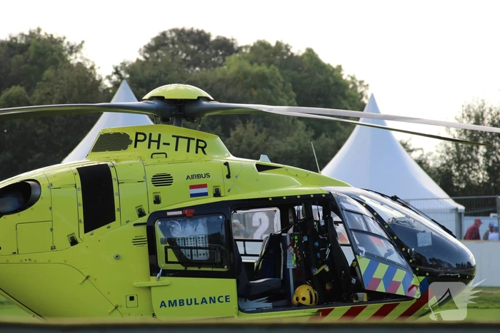 Ernstig ongeval met motor en zijspan op evenement