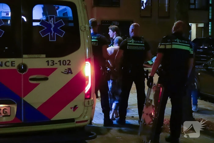 Straat afgezet vanwege steekpartij