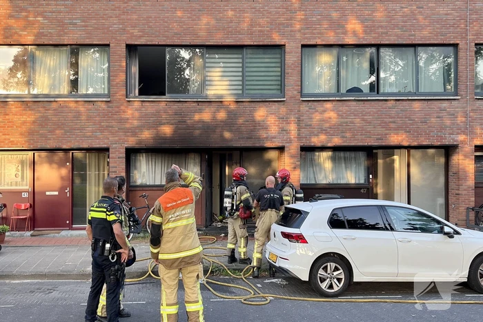 brand raden adjeng kartinistraat amsterdam