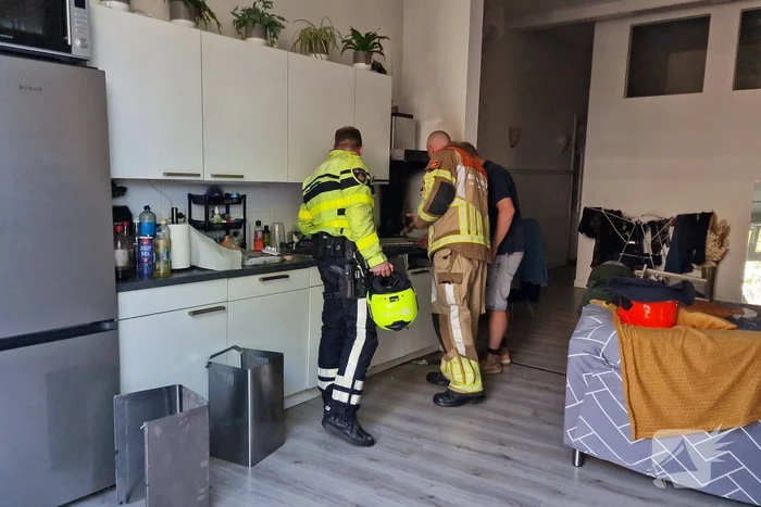 Katten gered bij brand in appartementencomplex