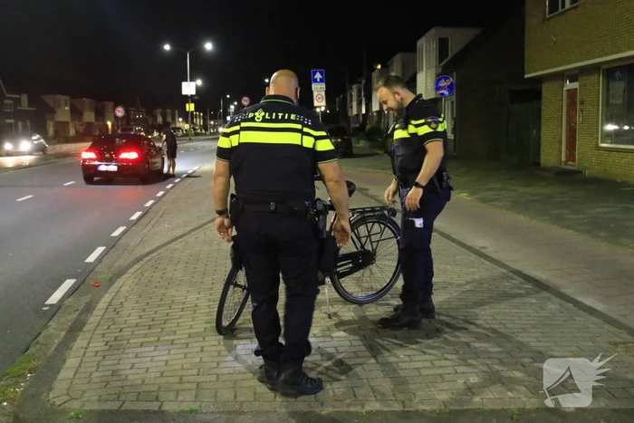 Fietser raakt gewond bij aanrijding met personenauto