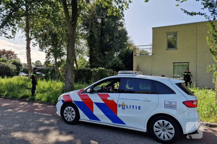 Persoon aangehouden in tuin na achtervolging