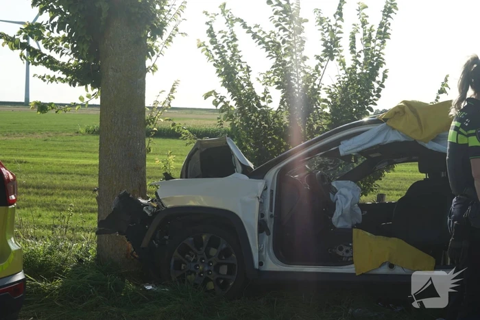 Bestuurder onder invloed veroorzaakt ernstig ongeval op polderweg