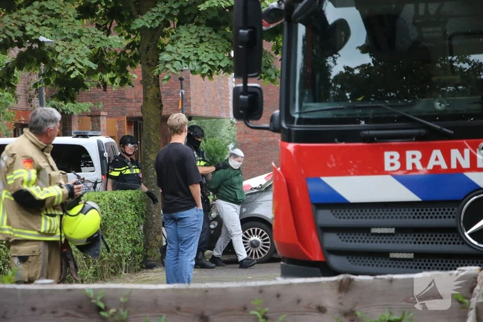 Politie overmeesterd verward persoon