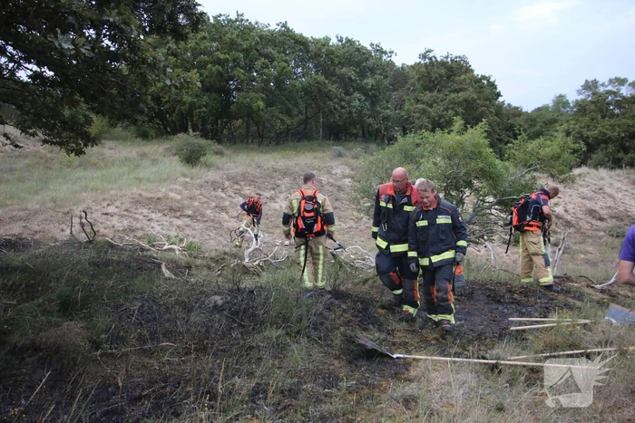 Stuk duin in vlammen opgegaan