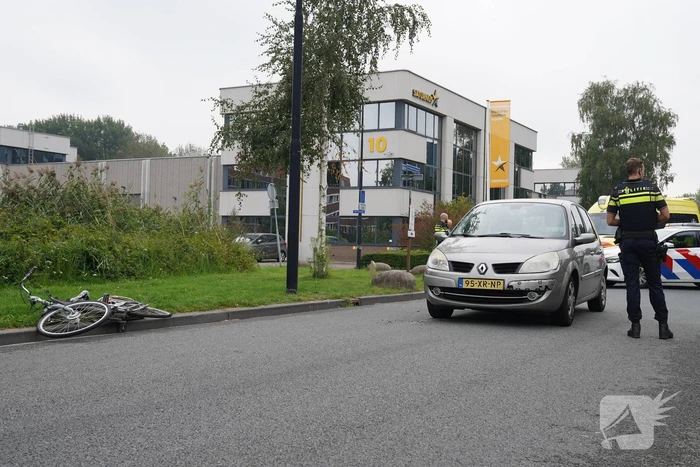 Fiets meegesleept bij ongeval met auto