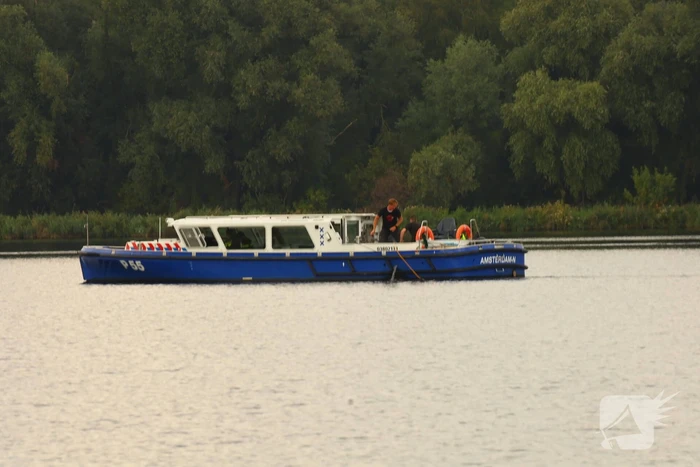 Politie zoekt met sonar naar drenkeling