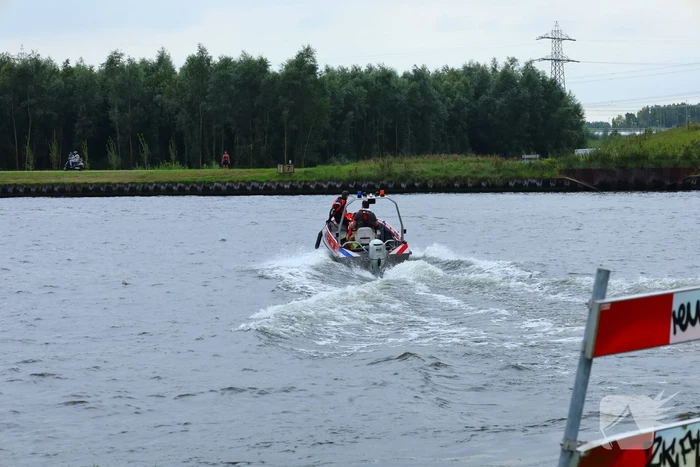Zoekactie naar mogelijk te water geraakte fietser