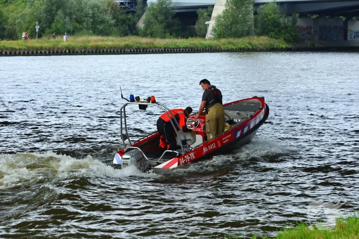 Zoekactie naar mogelijk te water geraakte fietser