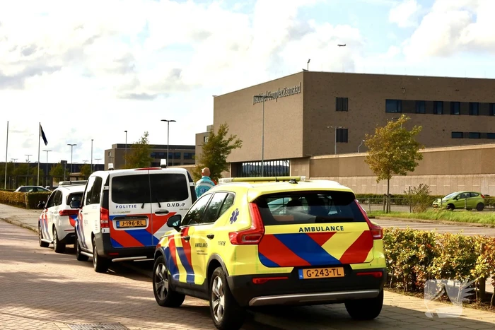 Traumahelikopter ingezet bij brand in cel