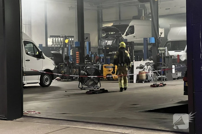 Flinke rookontwikkeling in garagebedrijf