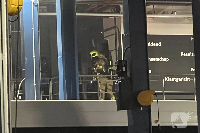 Flinke rookontwikkeling in garagebedrijf