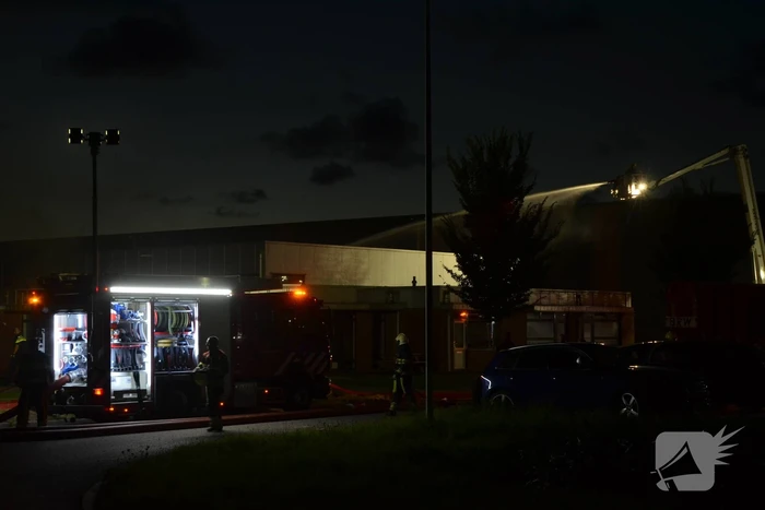 Grote brand in bedrijfspand