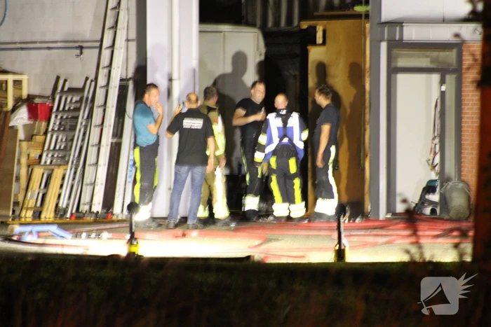 Grote brand in bedrijfspand