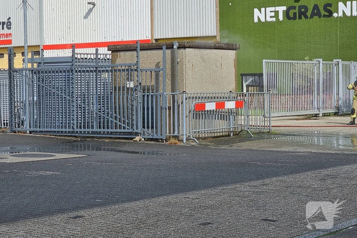 Bedrijven zonder stroom door brand in transformatorhuis