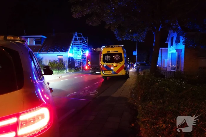 Automobilist richt ravage aan bij eenzijdig ongeval