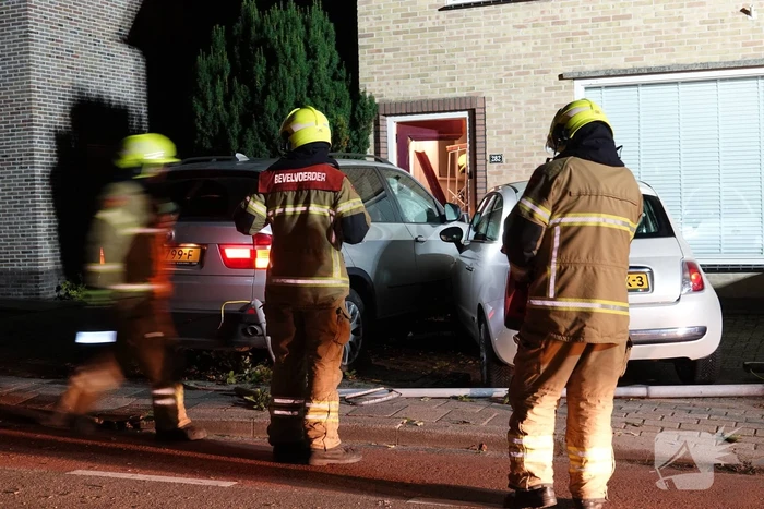 Automobilist richt ravage aan bij eenzijdig ongeval